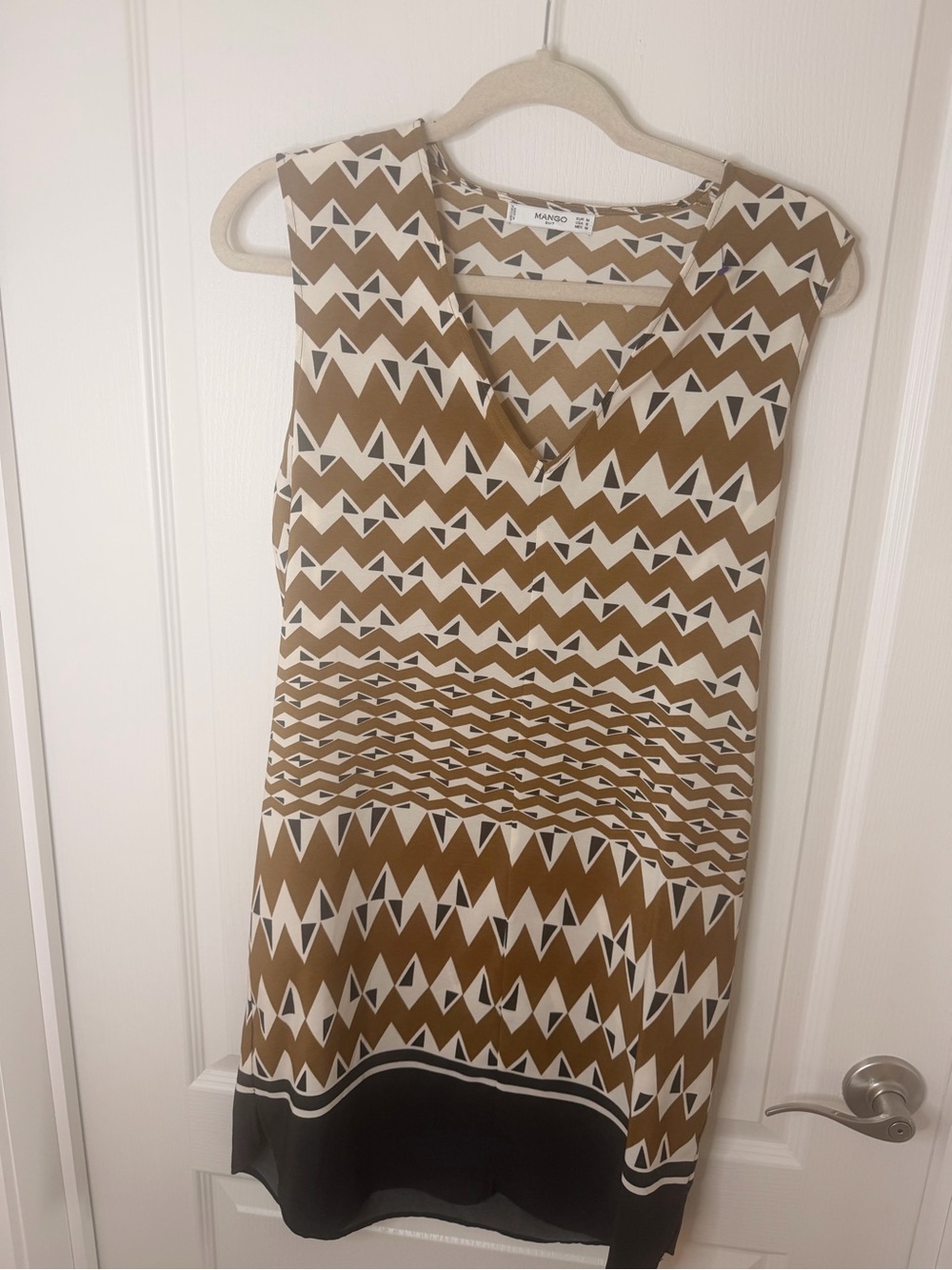 Mango Tan and White Sleeveless V-Neck Zigzag Shift Dress